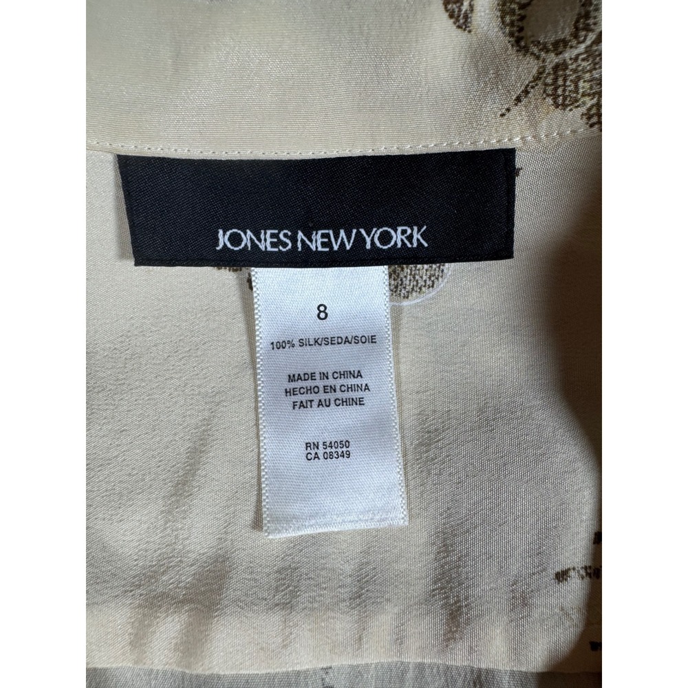 Jones New York Silk Blouse Long Sleeve Button Up Cream Shirt Size 8 Gold - Picture 3 of 8